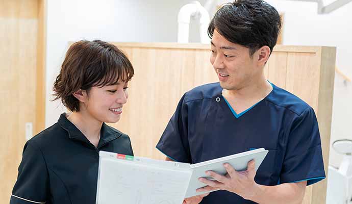 18時～　歯科衛生士がドクターとミーティング