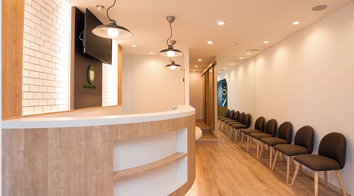神戸市垂水区の歯医者オリーブ歯科クリニックの待合室
